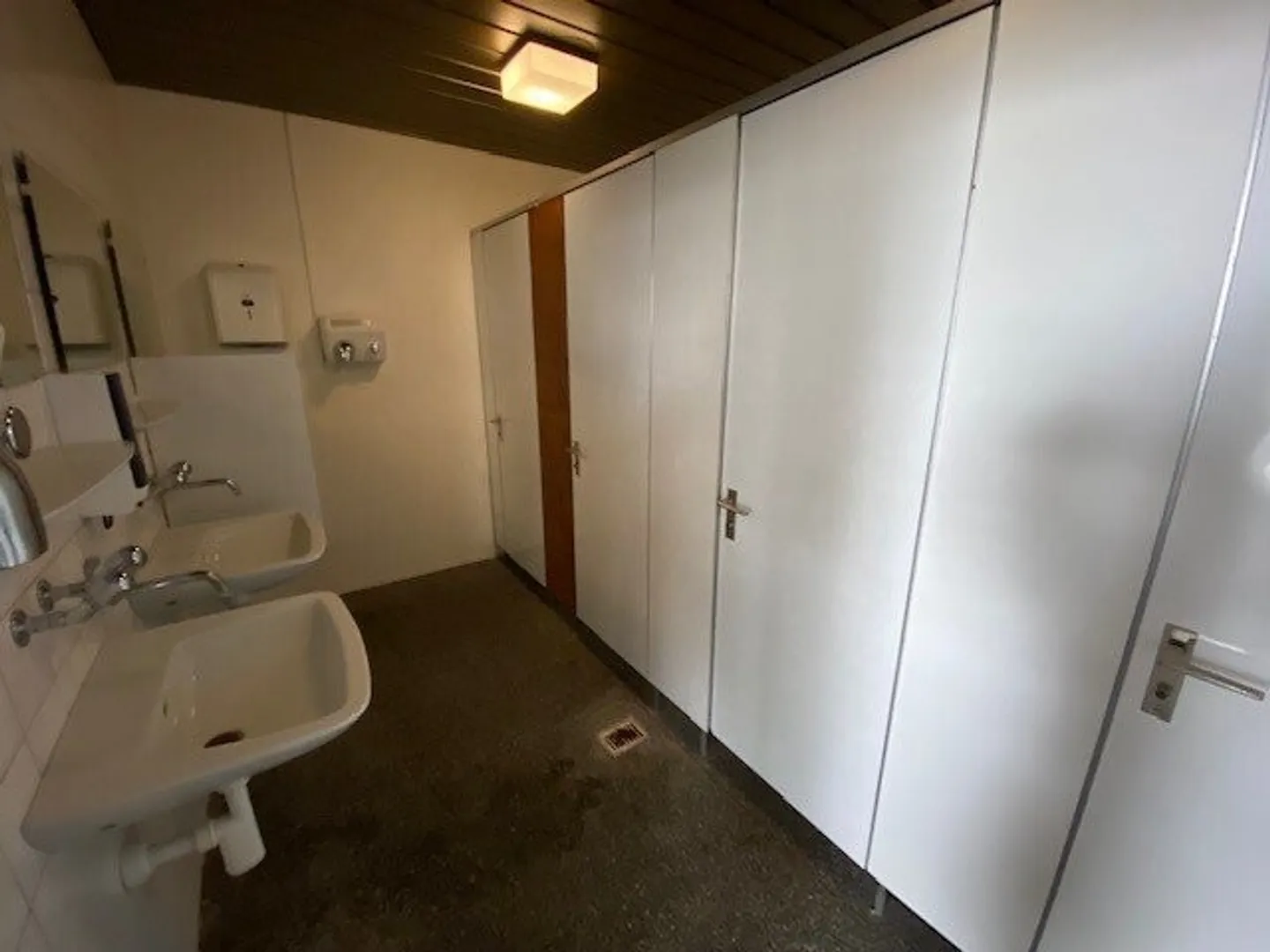 Restaurant - Photo 4 of 12