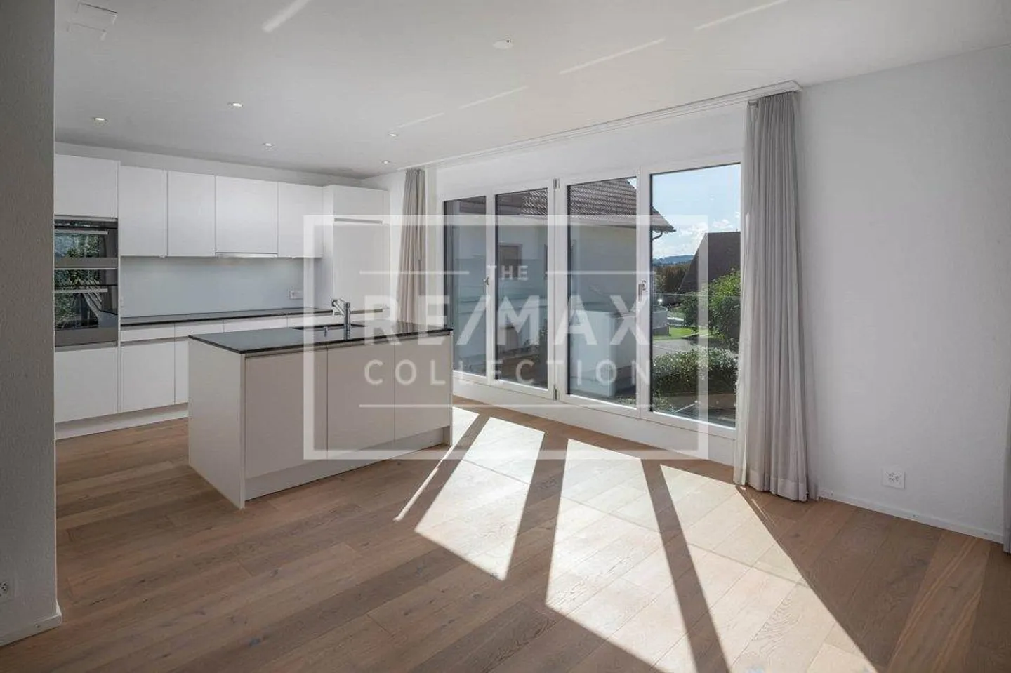 Grosszügige 4.5-Zimmerwohnung in Auslikon – Wohnen mit Weitblick in Seenähe - Foto 5 von 12