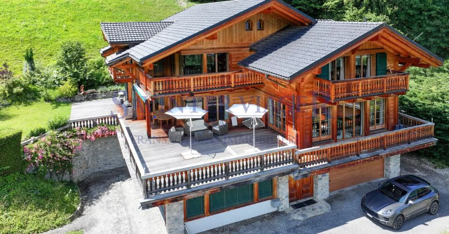 Champéry, Chalet Eccezionale di 450 m2 abitabili - Viager occupato - Foto 1 di 12