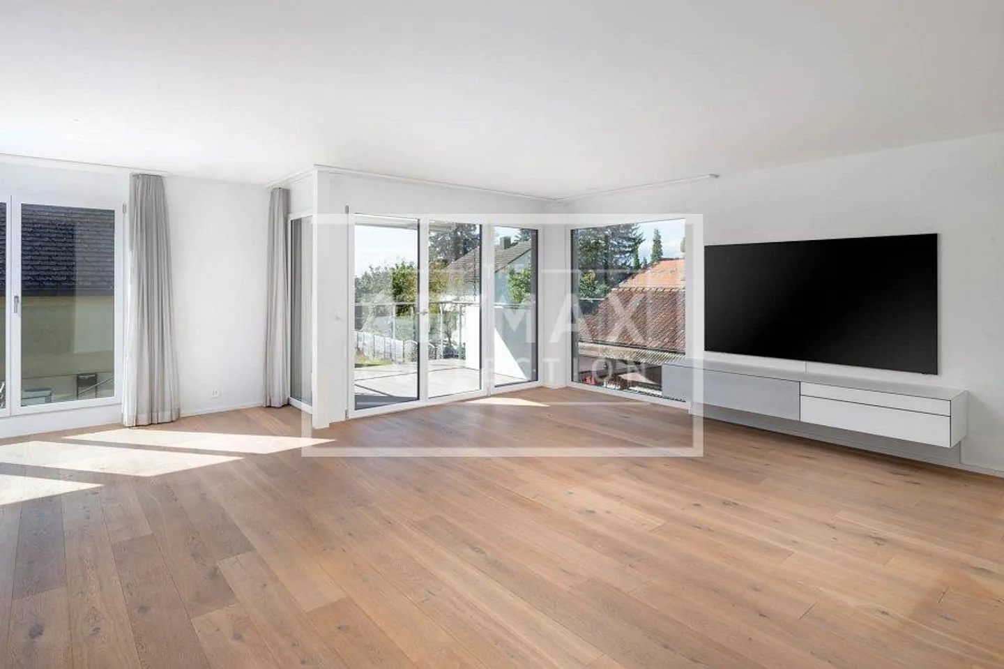 Grosszügige 4.5-Zimmerwohnung in Auslikon – Wohnen mit Weitblick in Seenähe - Foto 3 von 12