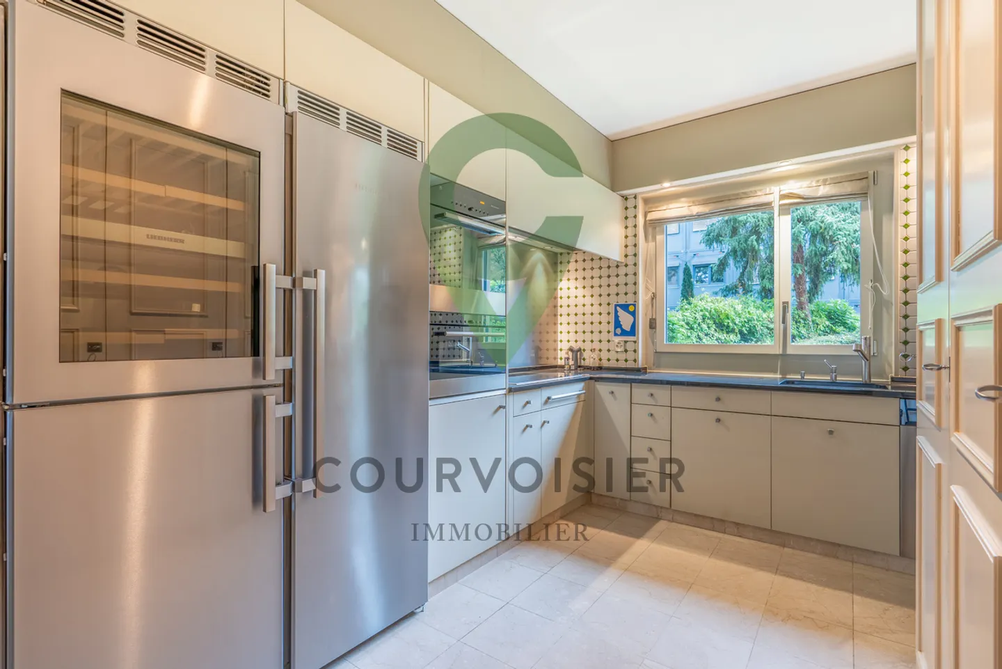 Appartement Élégant avec Jardin Privé - Photo 4 sur 13