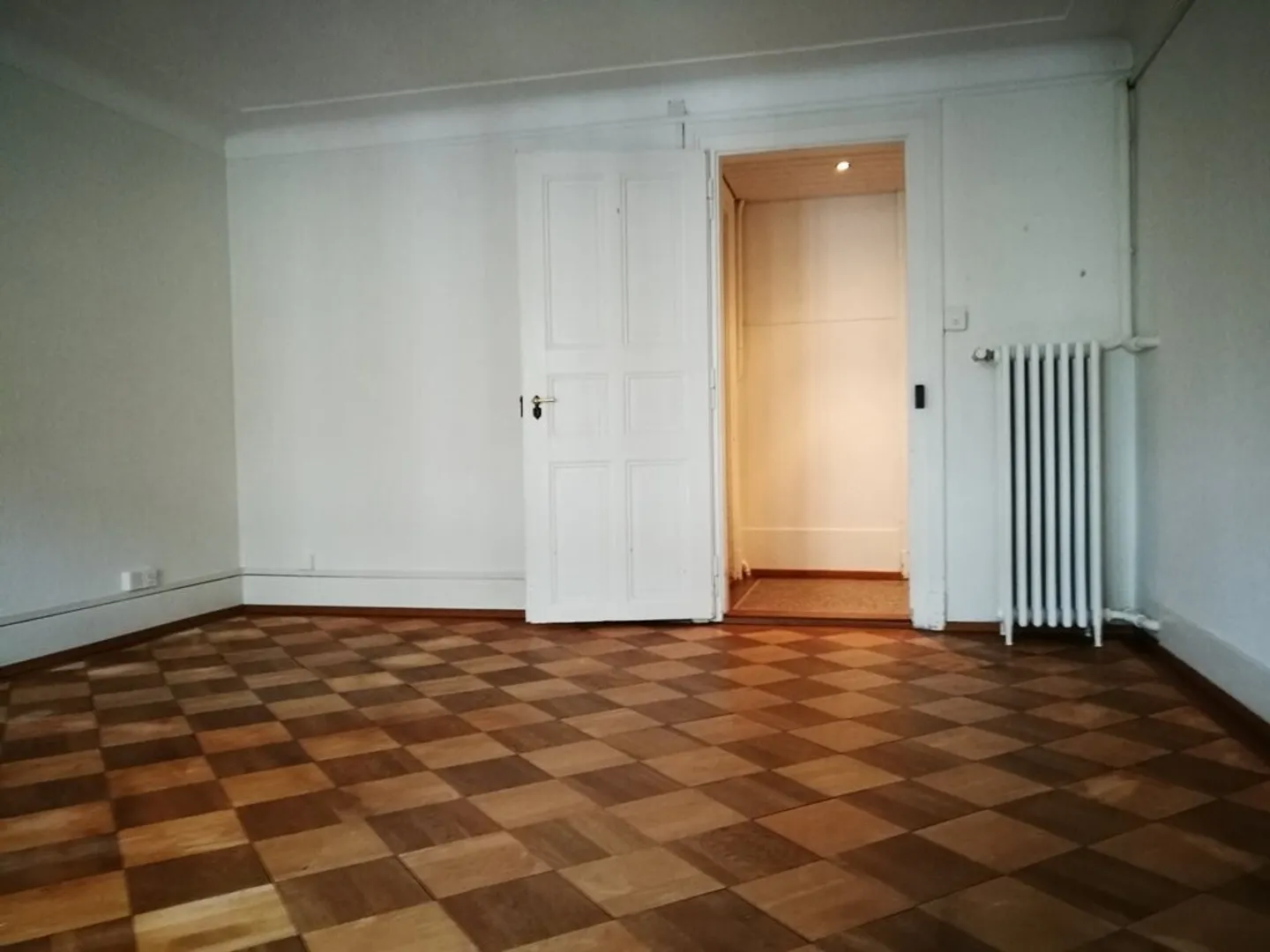 Stilvolle Altbauwohnung - Foto 3 von 6