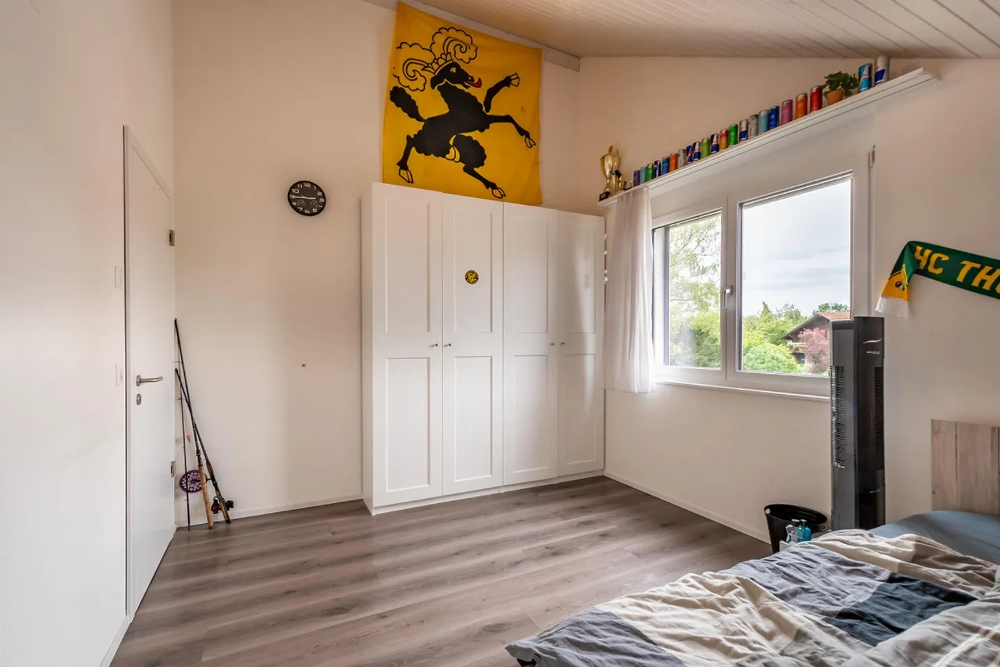 Sunny Single-Family Home with Large Surroundings - Photo 11 of 20