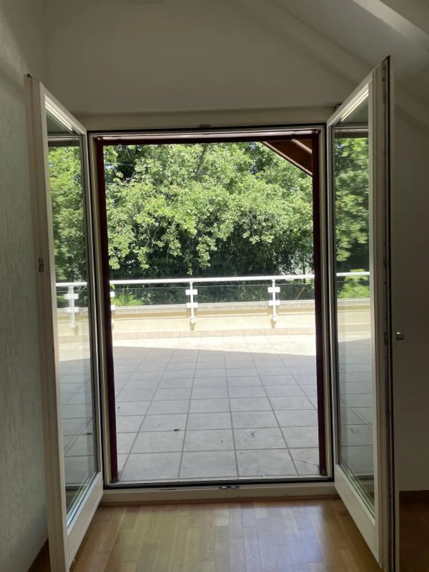 Casa sulle Altezze di Chambésy - Foto 4 di 14