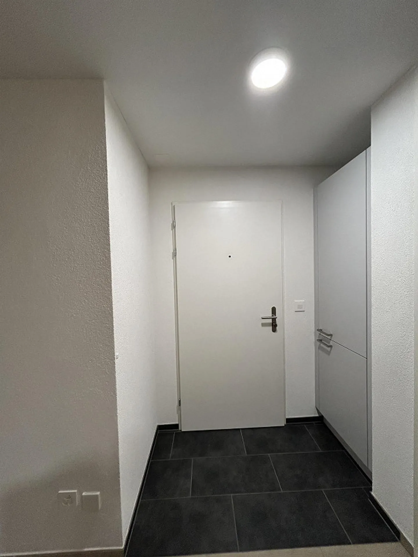 Appartamento moderno di 2,5 stanze in affitto al 2° piano - Foto 5 di 8