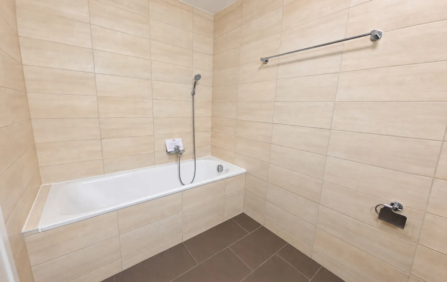 Appartement moderne de 2 pièces - Photo 8 sur 12