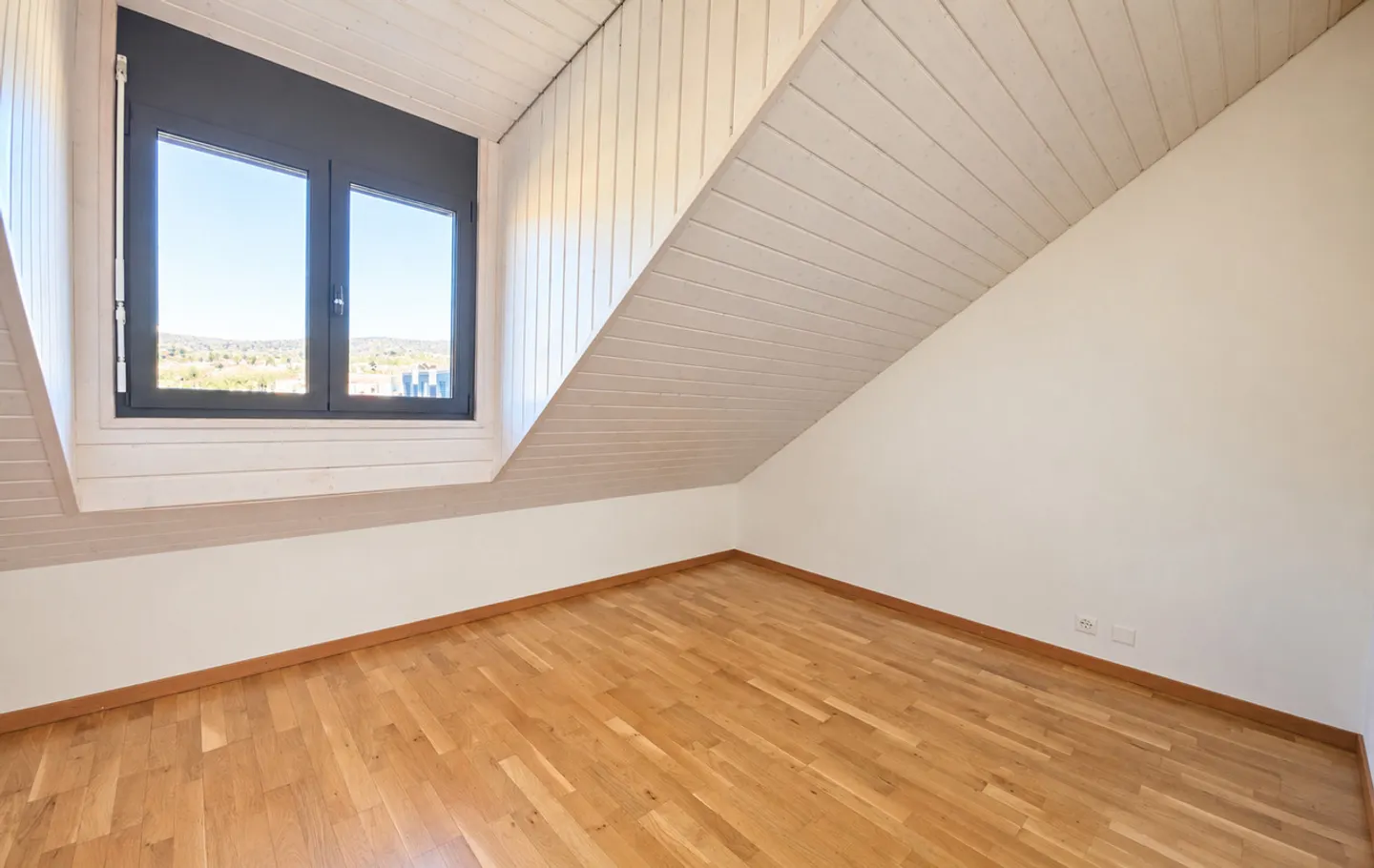 Appartement moderne de 2 pièces - Photo 7 sur 12