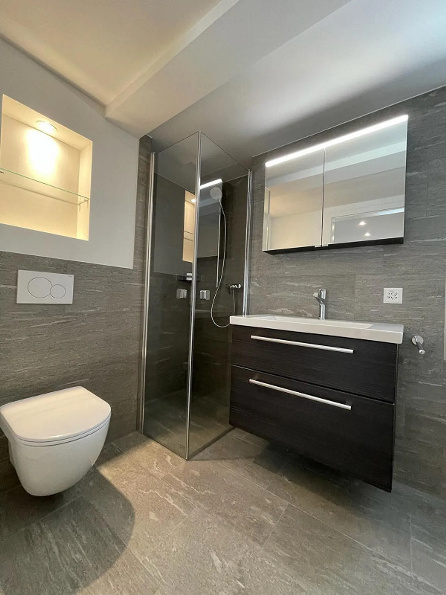 Appartamento 3.5 locali in affitto vicino a Schifflände e Untersee - Foto 4 di 6