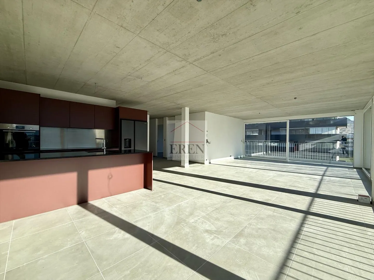 Magnifico appartamento attico 4,5 nuovo con vista panoramica e terrazza sud-est di 55 m2 - Foto 4 di 13