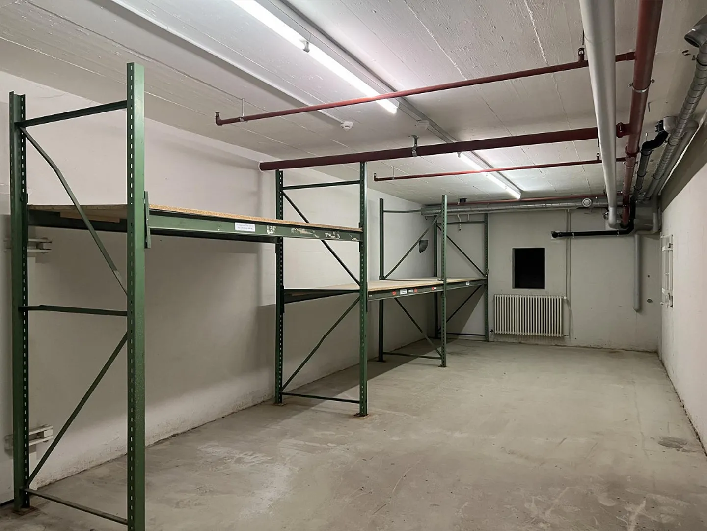 Spazi di stoccaggio centrali con ascensore - da 20 a 76 m2! - Foto 6 di 7