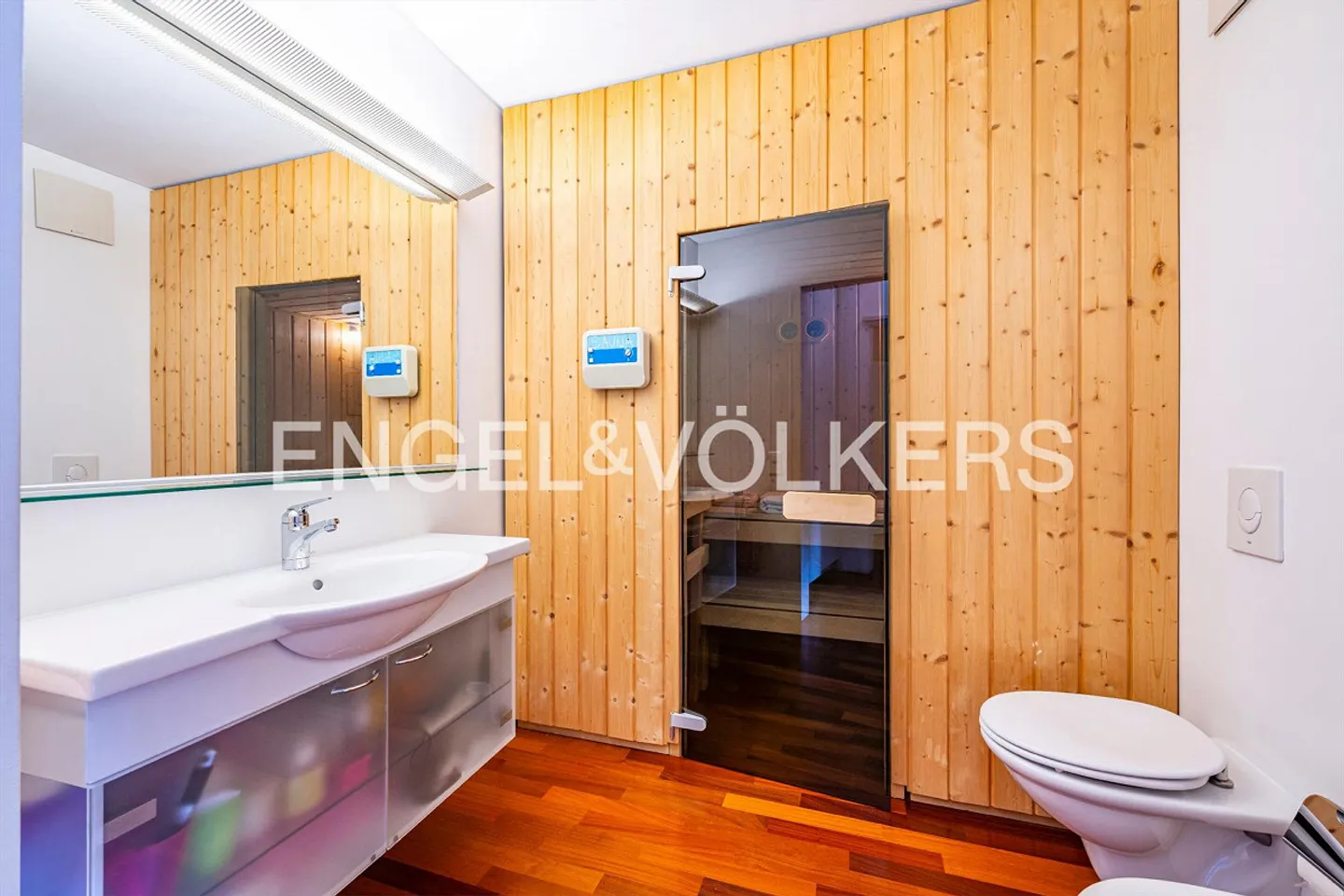 Chalet mit atemberaubendem Seeblick - Foto 12 von 13