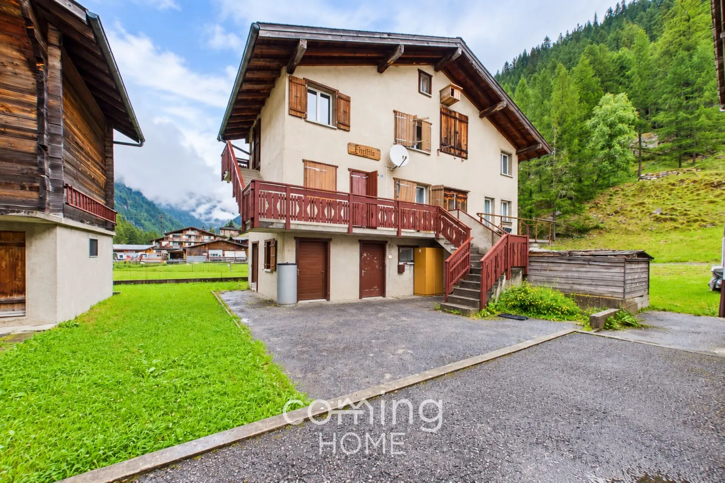 Charming half of a house with three residential units in the Saastal. - Photo 1 of 16