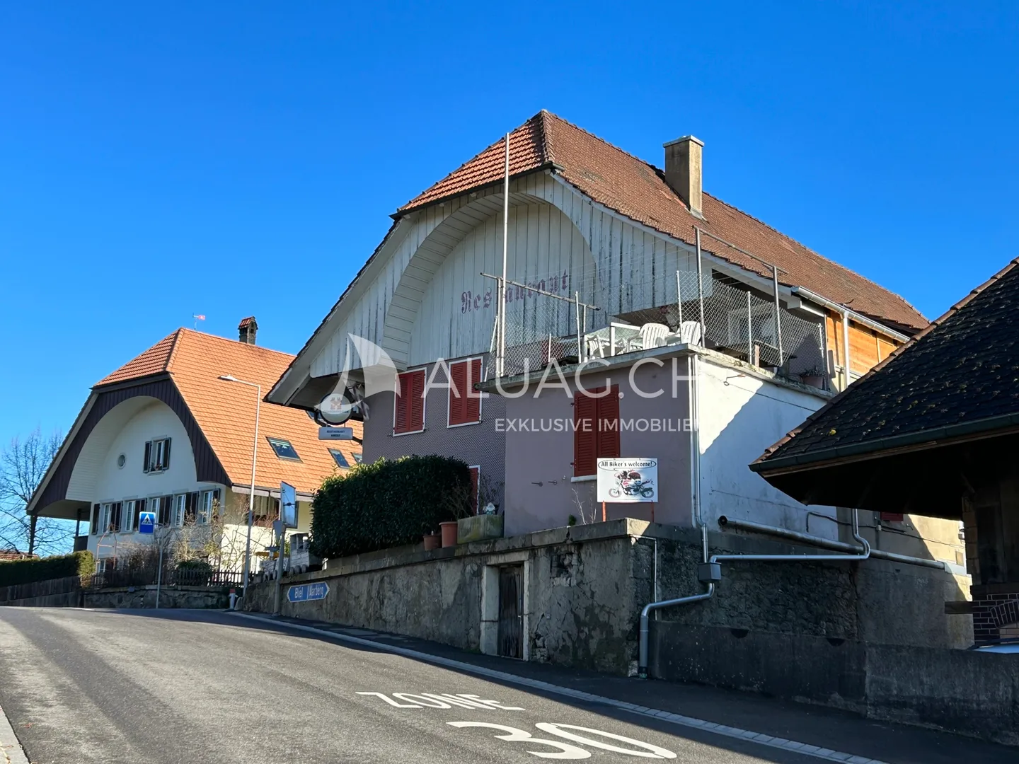 PROPERTY WITH VIEW AND POTENTIAL - Photo 4 of 8