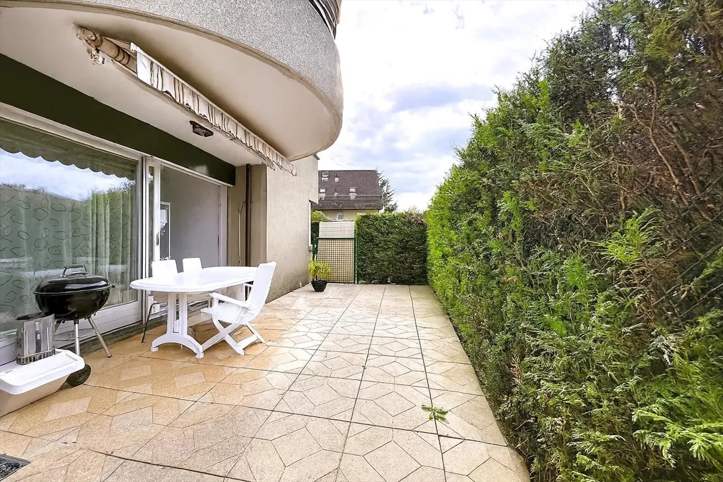 Apartment for sale - Photo 1 of 9