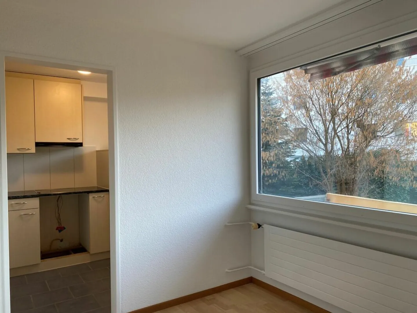 «Renovierte 3.5-Zimmer-Wohnung, ideal für Single und Paare» - Foto 6 von 12