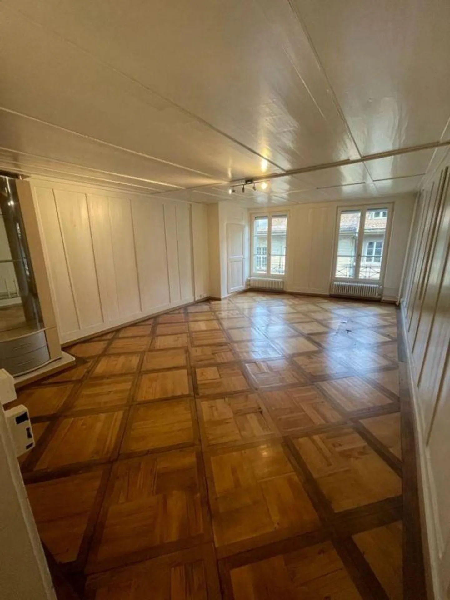 4-room apartment - central & special - Photo 2 of 13