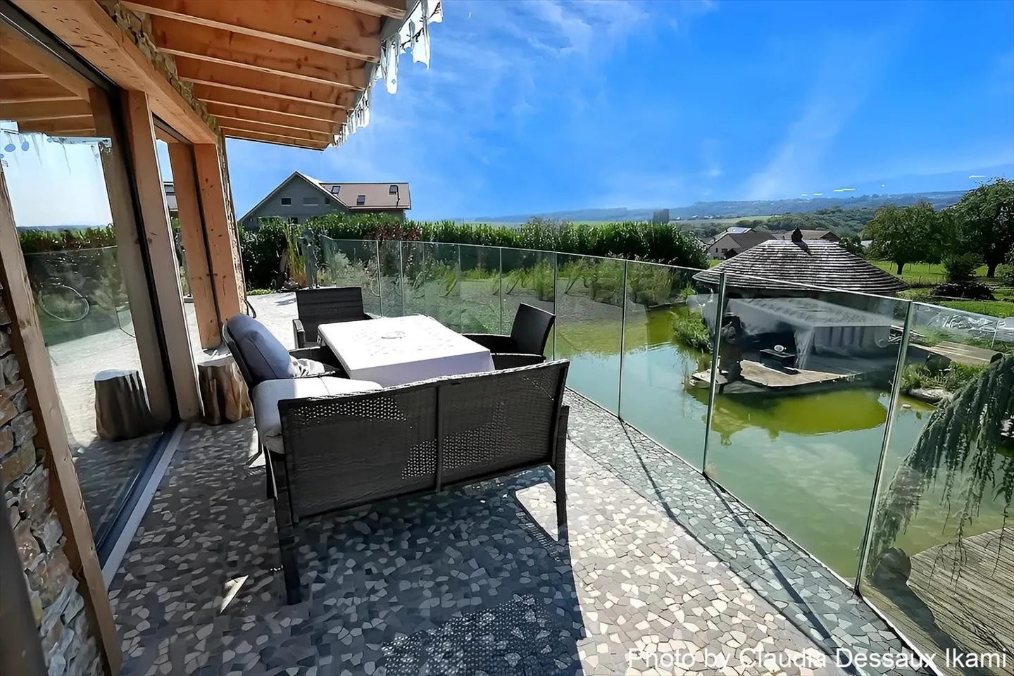 House in a quiet area 15 minutes from Lausanne - Photo 1 of 13