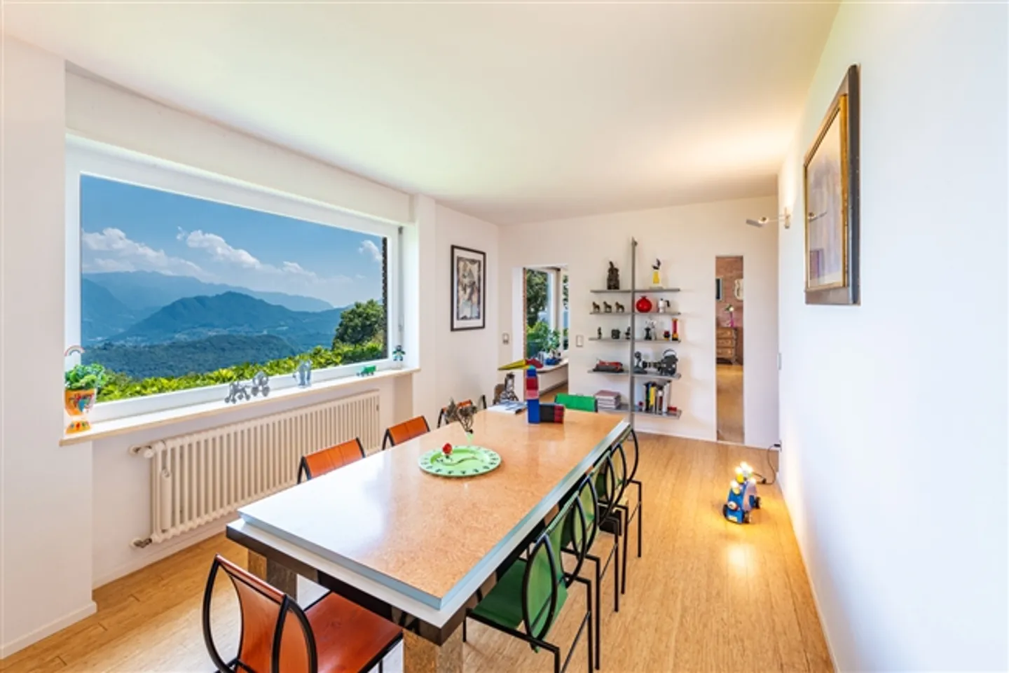 Elegant Signature Villa with Breathtaking Lake View - Photo 8 of 20