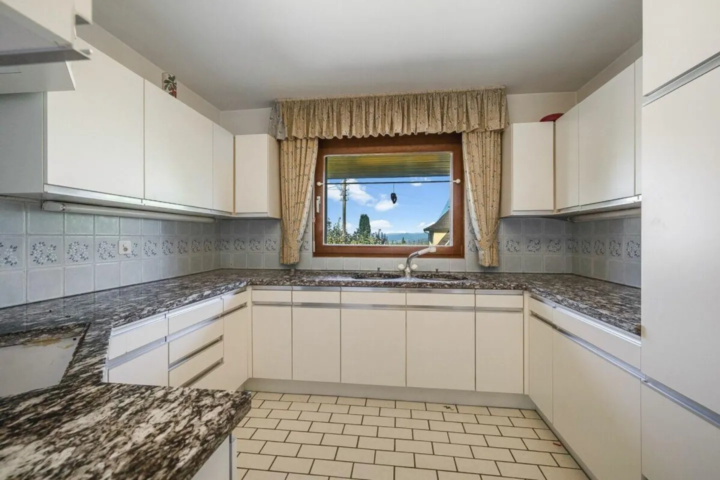 Maison individuelle indépendante sur grand terrain dans un endroit calme - Photo 5 sur 13