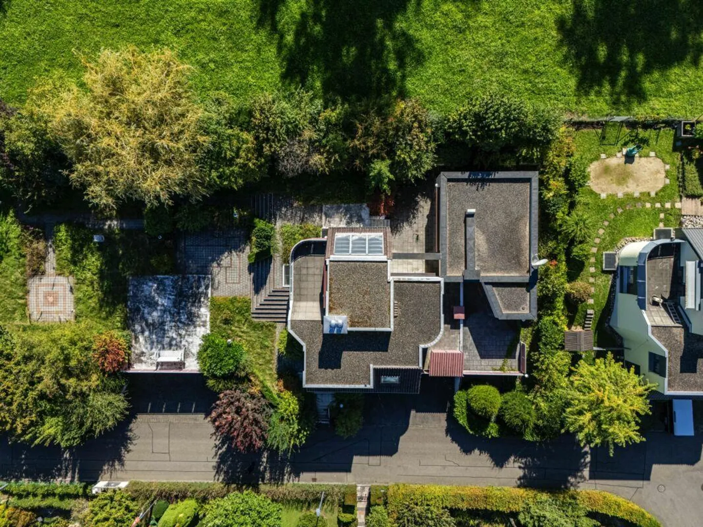 Maison individuelle indépendante sur grand terrain dans un endroit calme - Photo 13 sur 13