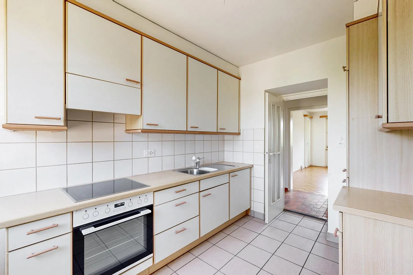 Gemütliche 3-Zimmerwohnung in Münchenstein - Foto 2 von 8