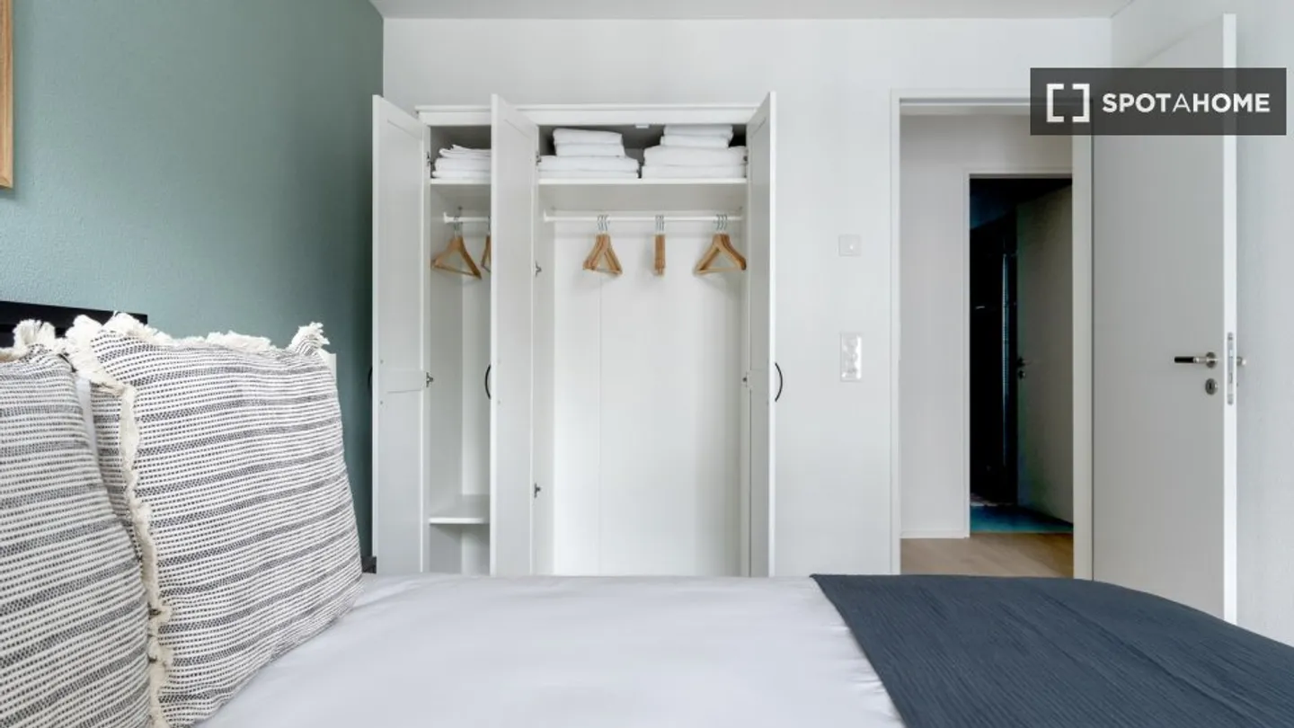 Apartment for rent - Photo 8 of 14