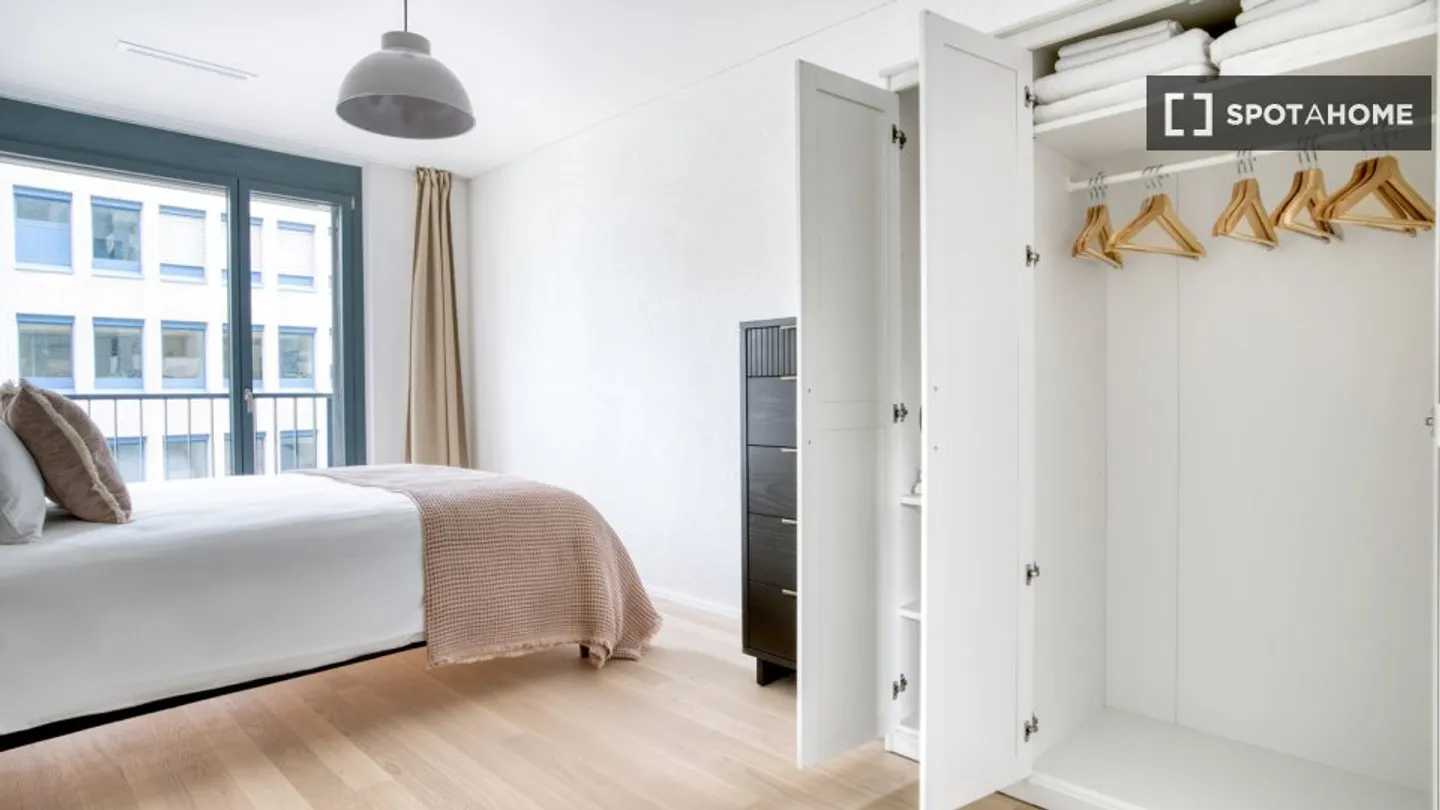 Apartment for rent - Photo 12 of 14