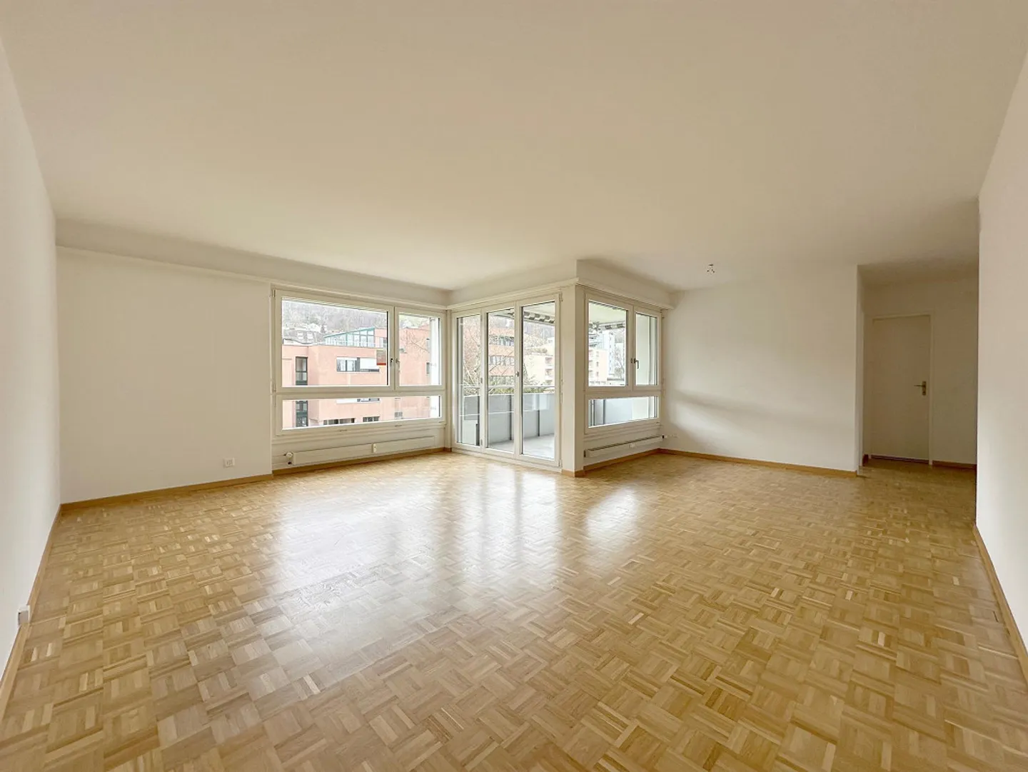 Vivere piacevolmente in una zona residenziale idilliaca! - Foto 5 di 13