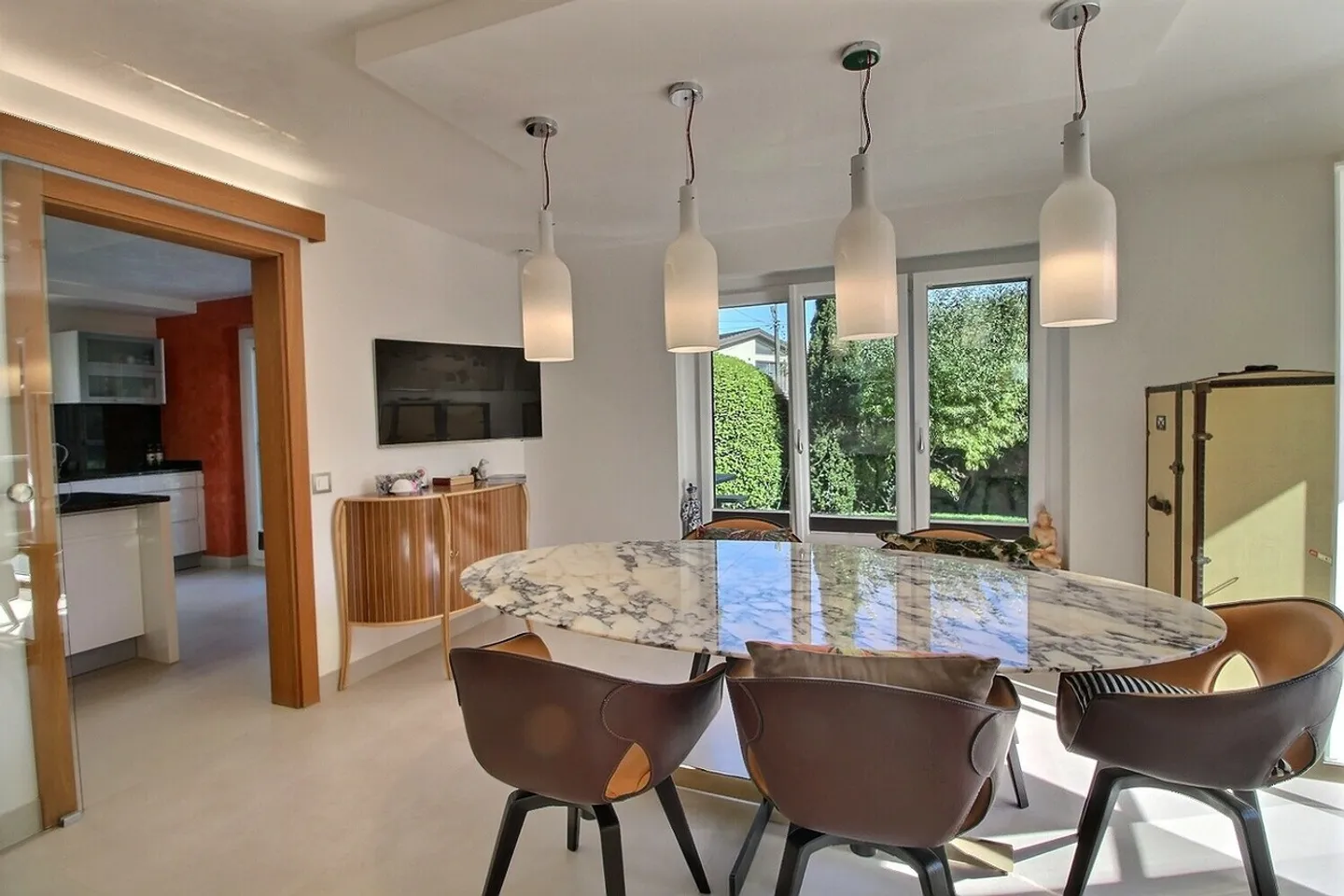 Sehr schöne renovierte Immobilie mit Pool in Founex - Foto 5 von 16