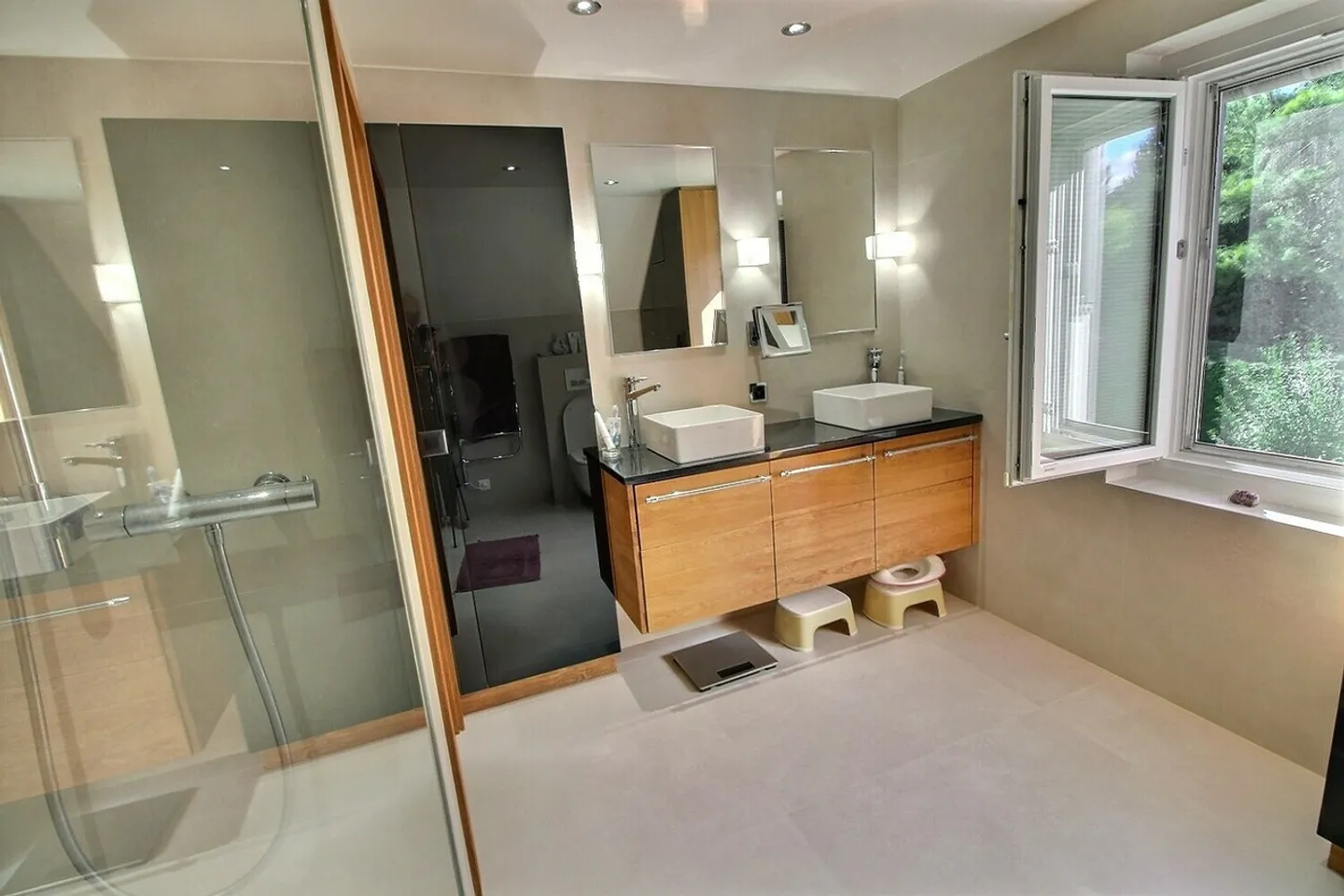 Sehr schöne renovierte Immobilie mit Pool in Founex - Foto 13 von 16