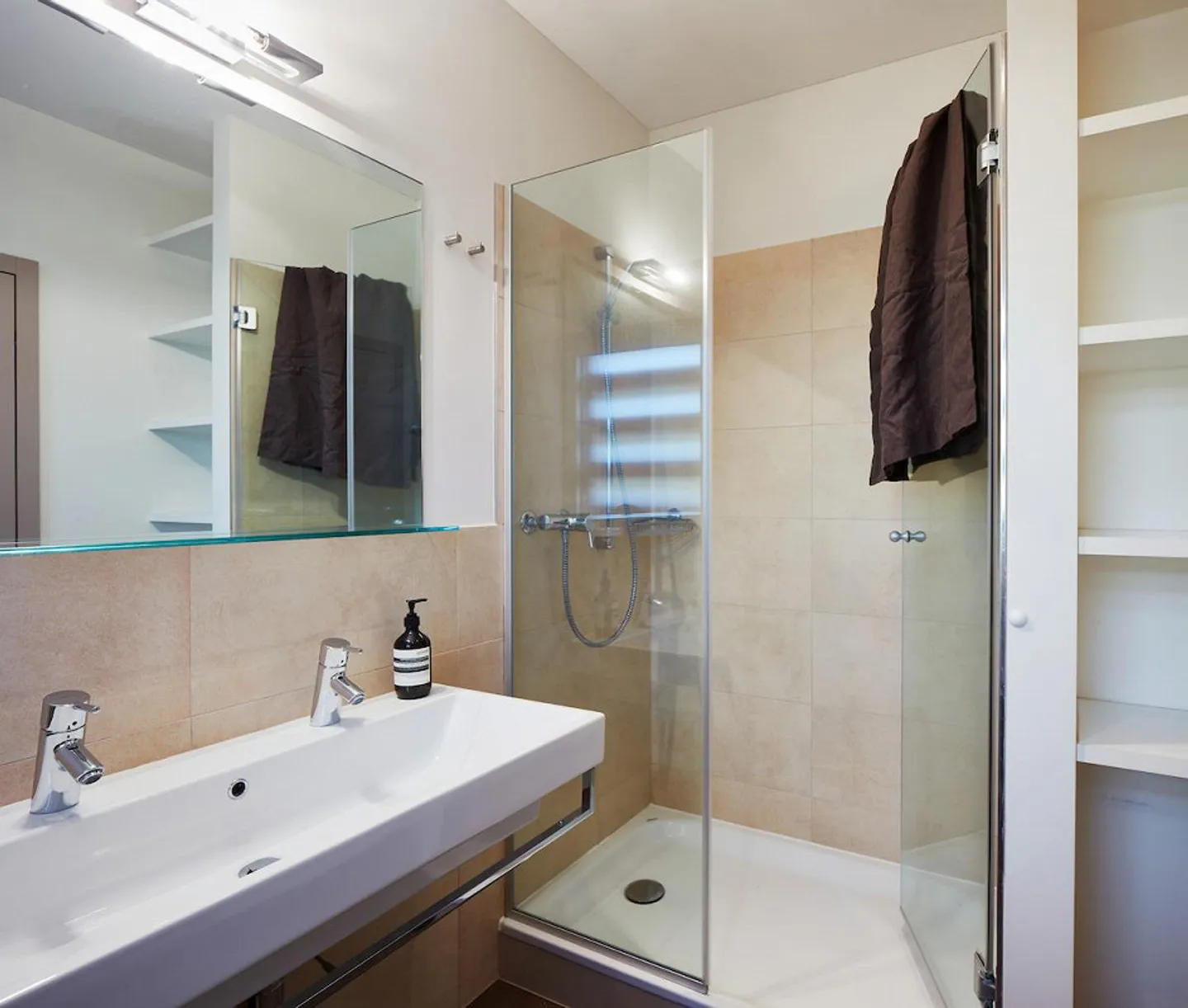 5.5-room apartment with terrace in Comano - Photo 5 of 14
