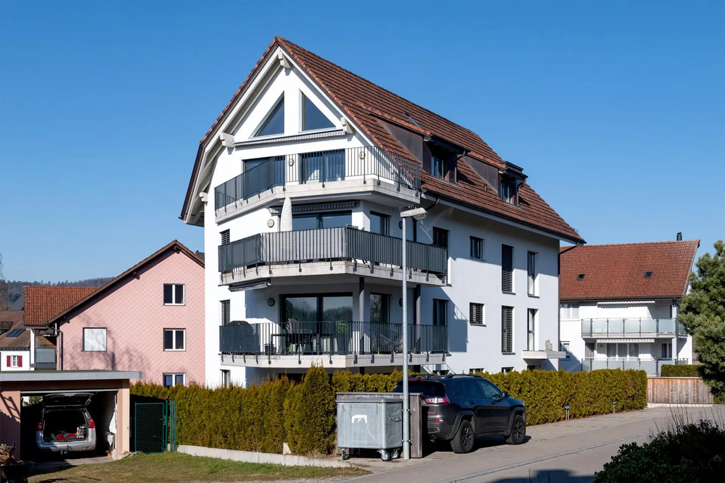Dreamlike Apartment in a Low-Tax Community - Photo 1 of 17