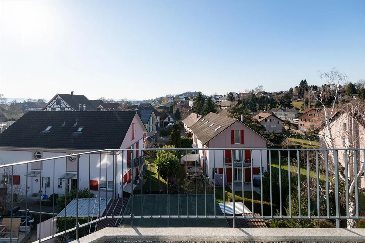 Dreamlike Apartment in a Low-Tax Community - Photo 12 of 17