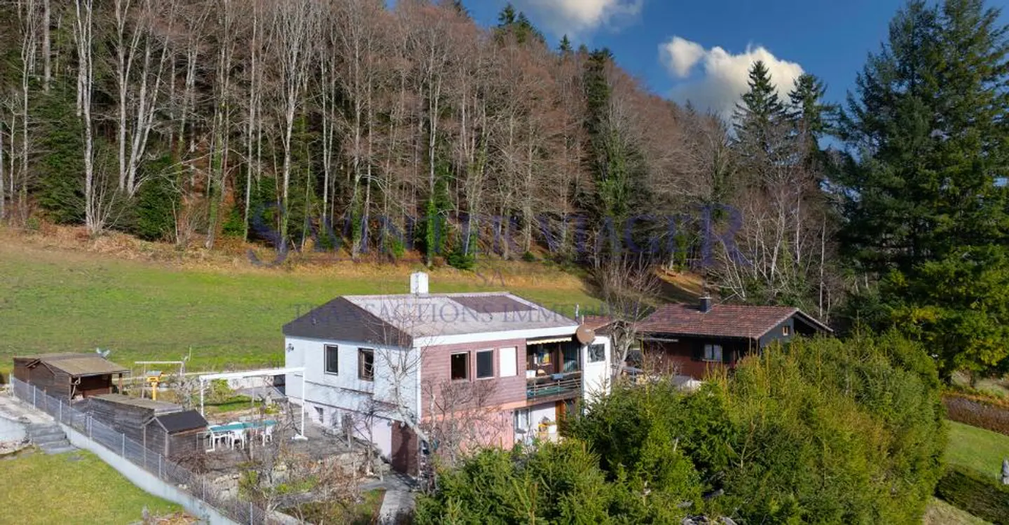 The house "Les mésanges" in occupied life annuity - Photo 4 of 13