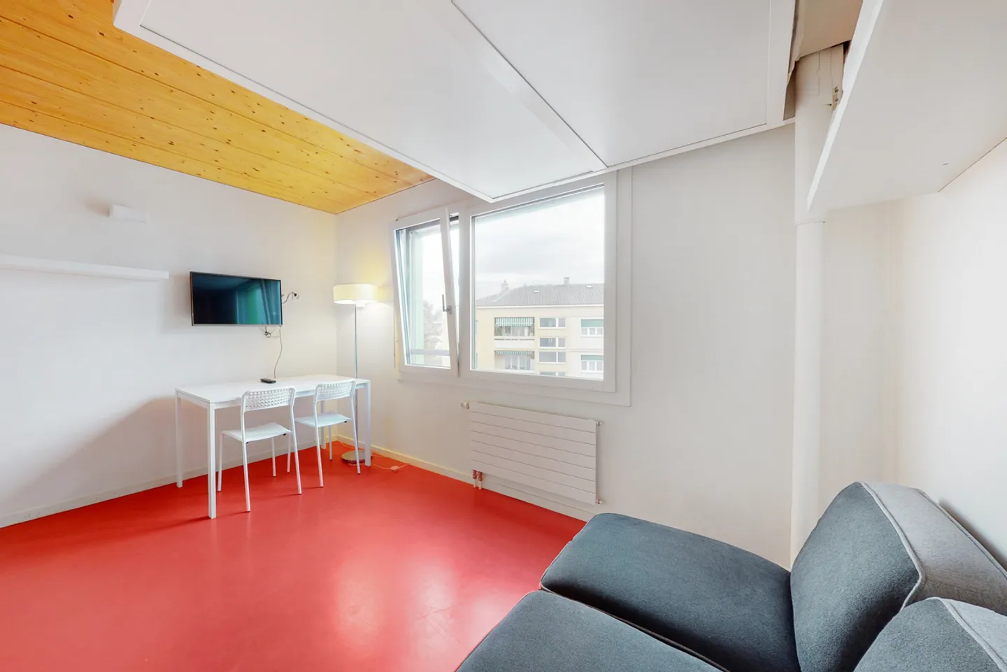 Un monolocale arredato - Buono TL CHF 300,00 offerto! - Foto 4 di 10