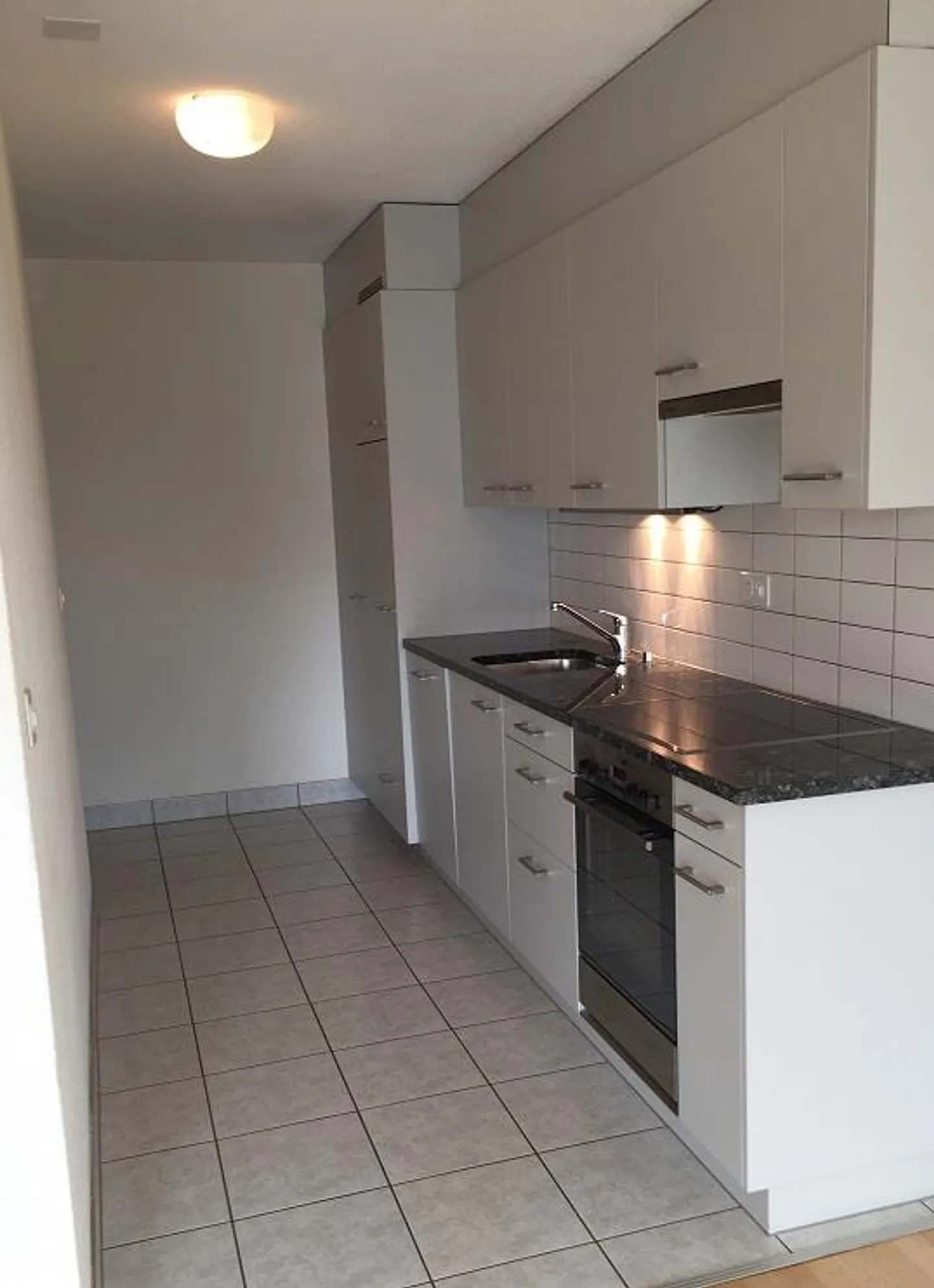 Emplacement résidentiel calme ! - Photo 3 sur 6