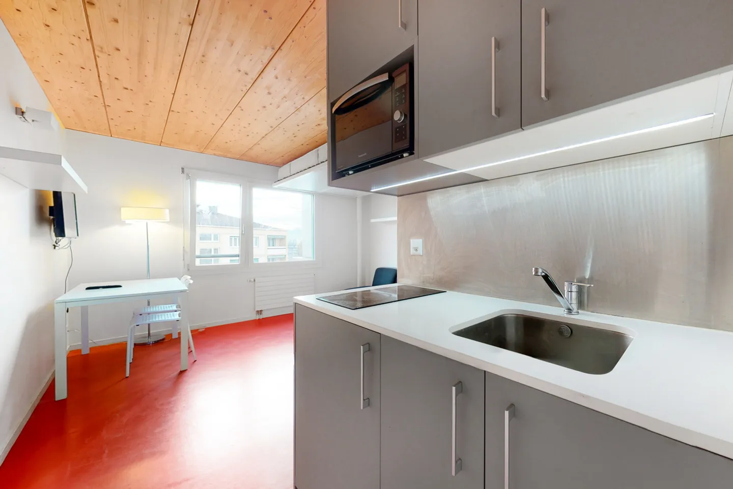 Un monolocale arredato - Buono TL CHF 300,00 offerto! - Foto 7 di 10