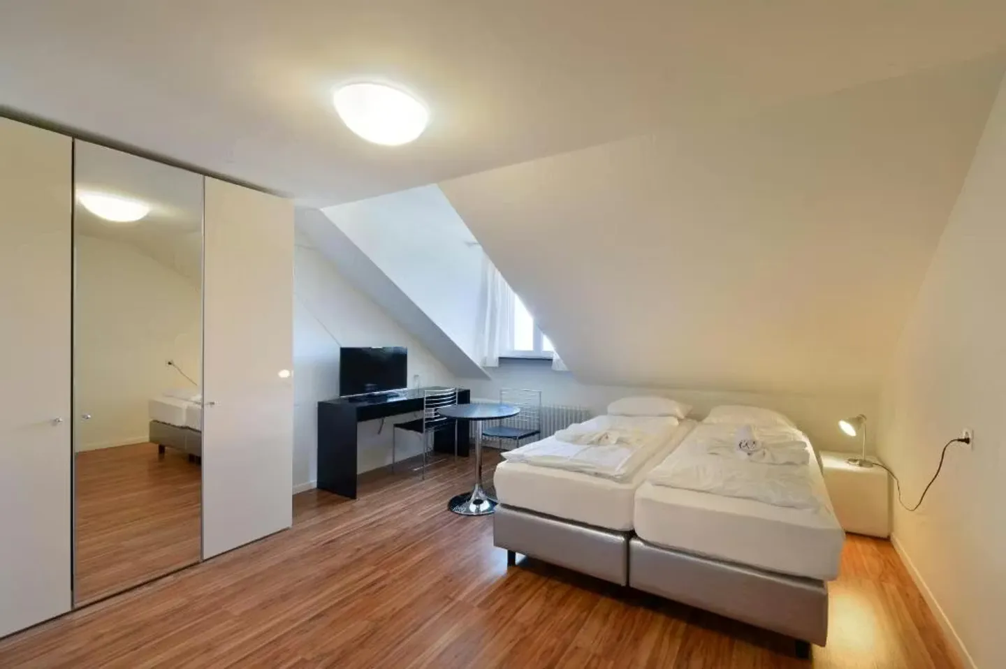Studio Attika près de l'université au Klusplatz - Photo 6 sur 10