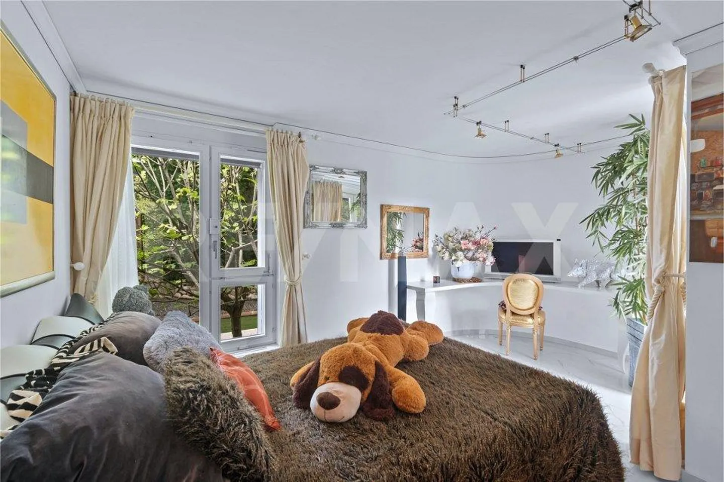 Privacy, Vista e Sensazione di Vacanza – Ampia Casa di 5½ Stanze - Foto 8 di 13