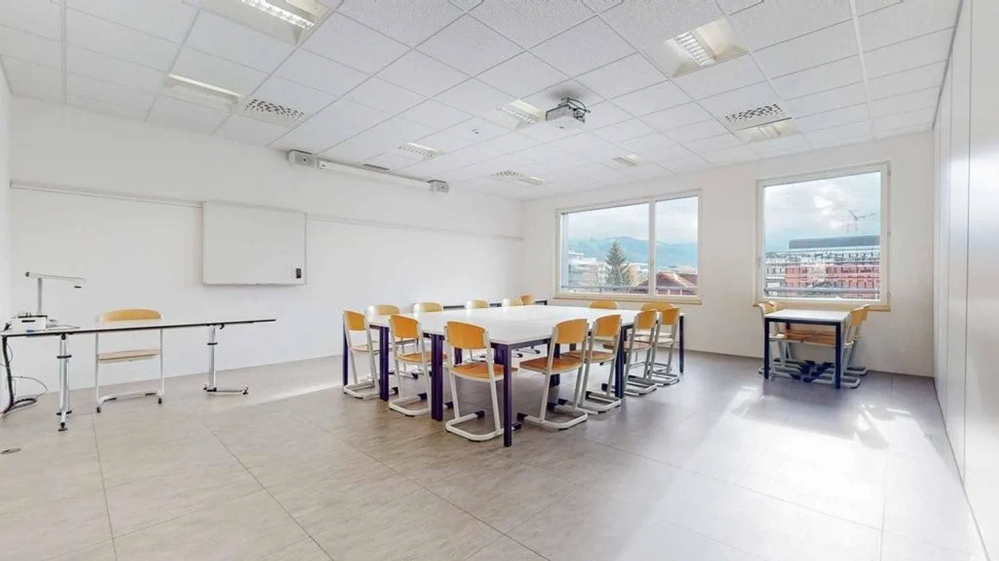 Zentrales Büro zu vermieten - Foto 3 von 12