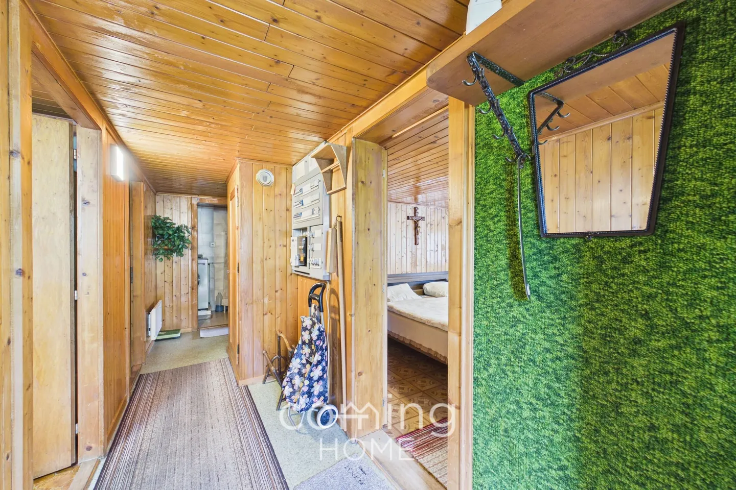 Charming Apartment with Mountain View - Photo 9 of 13