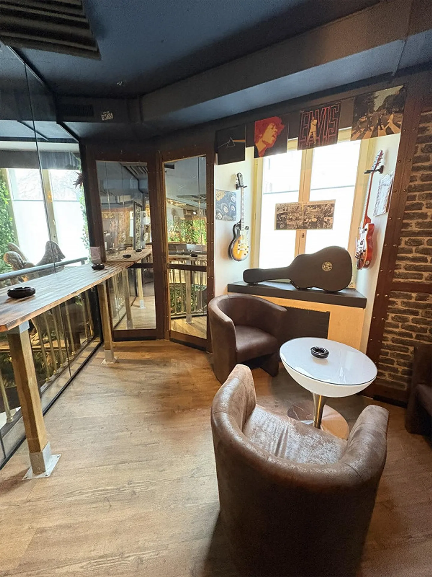 The De Hype Pub in Uznach is looking for new hosts! - Photo 5 of 5