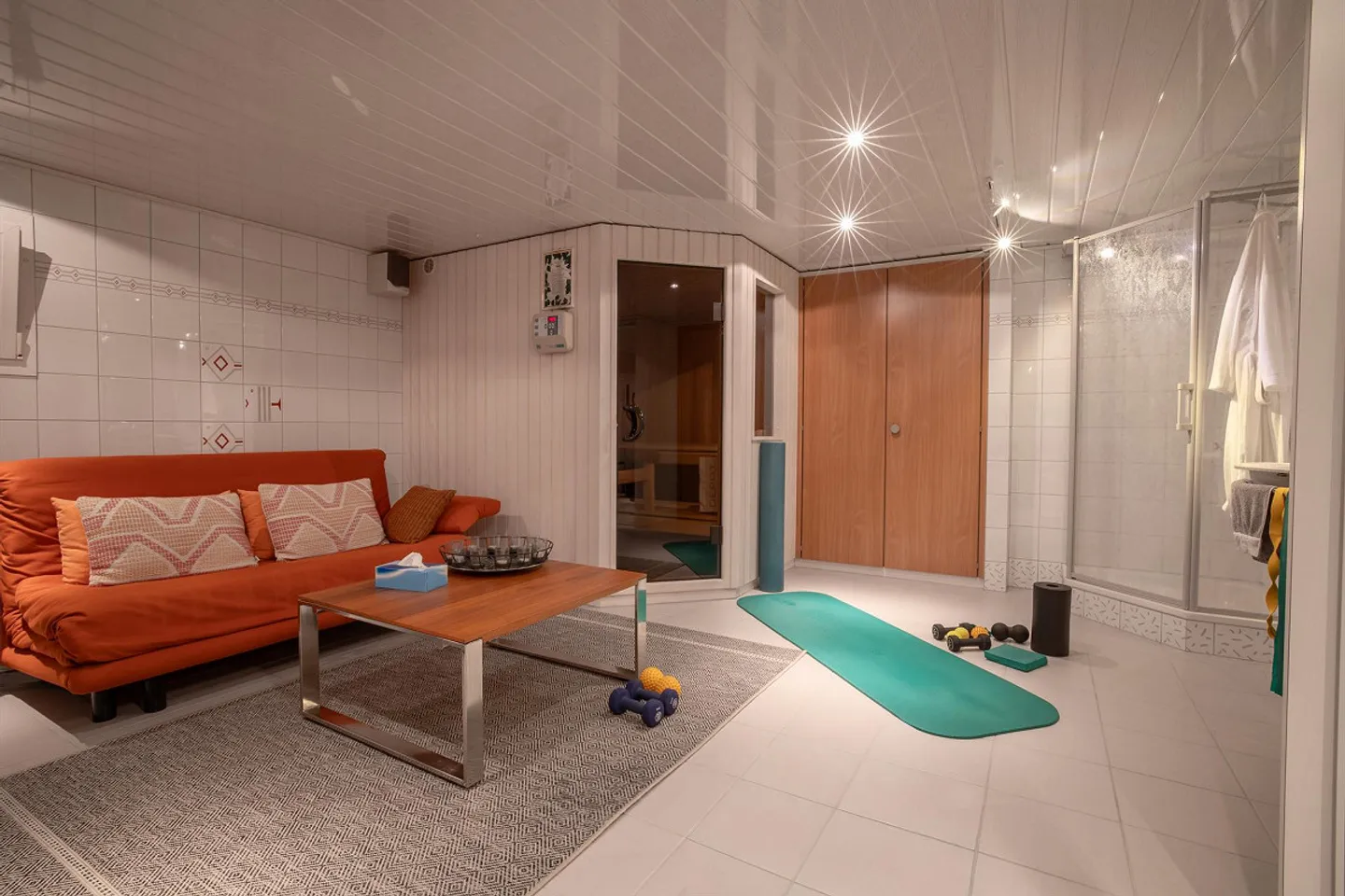 4.5-room corner townhouse in sunny location in Udligenswil - Photo 3 of 3