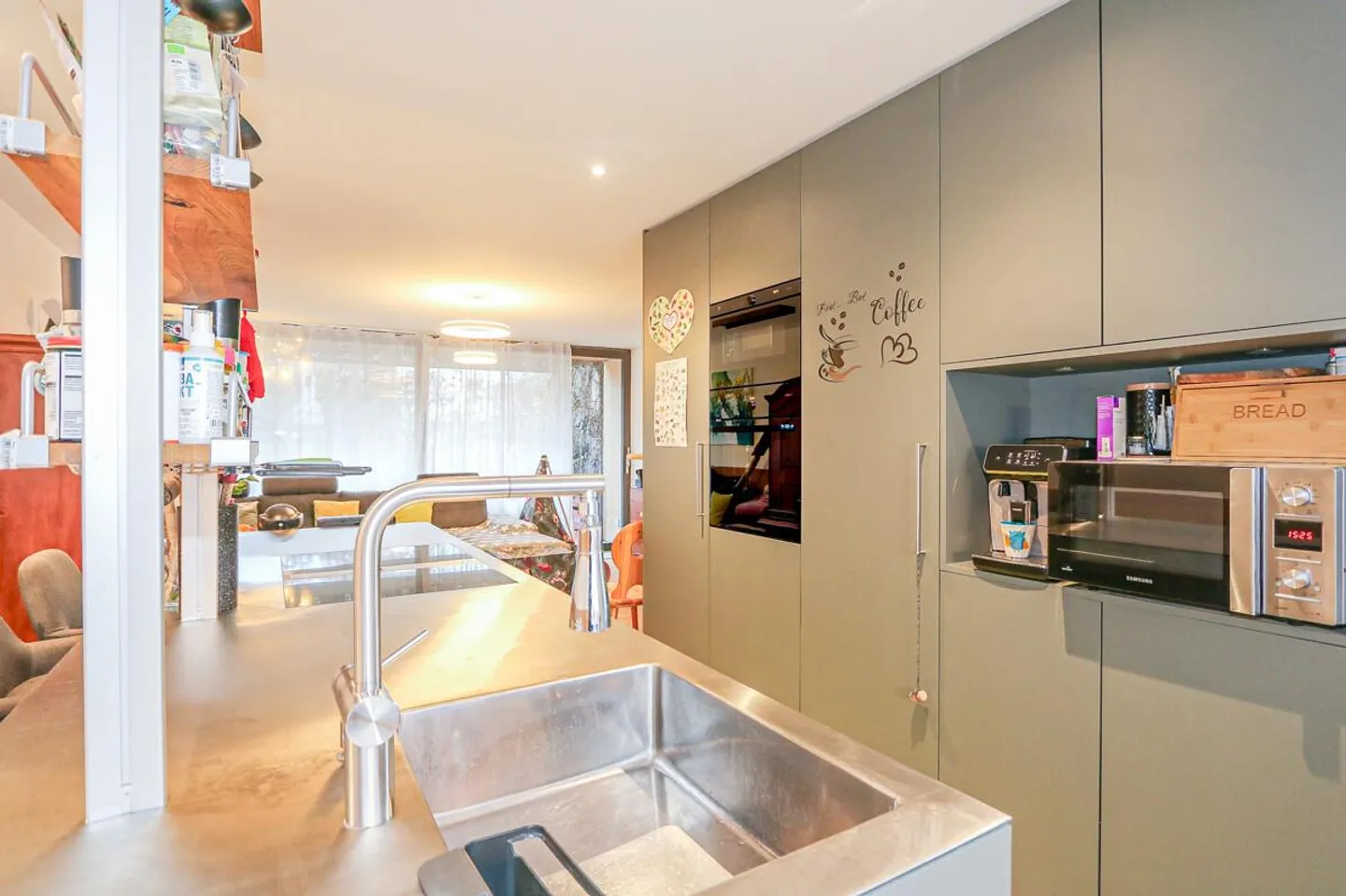 Architecture in Perfection: Design-oriented Row House - Photo 2 of 15