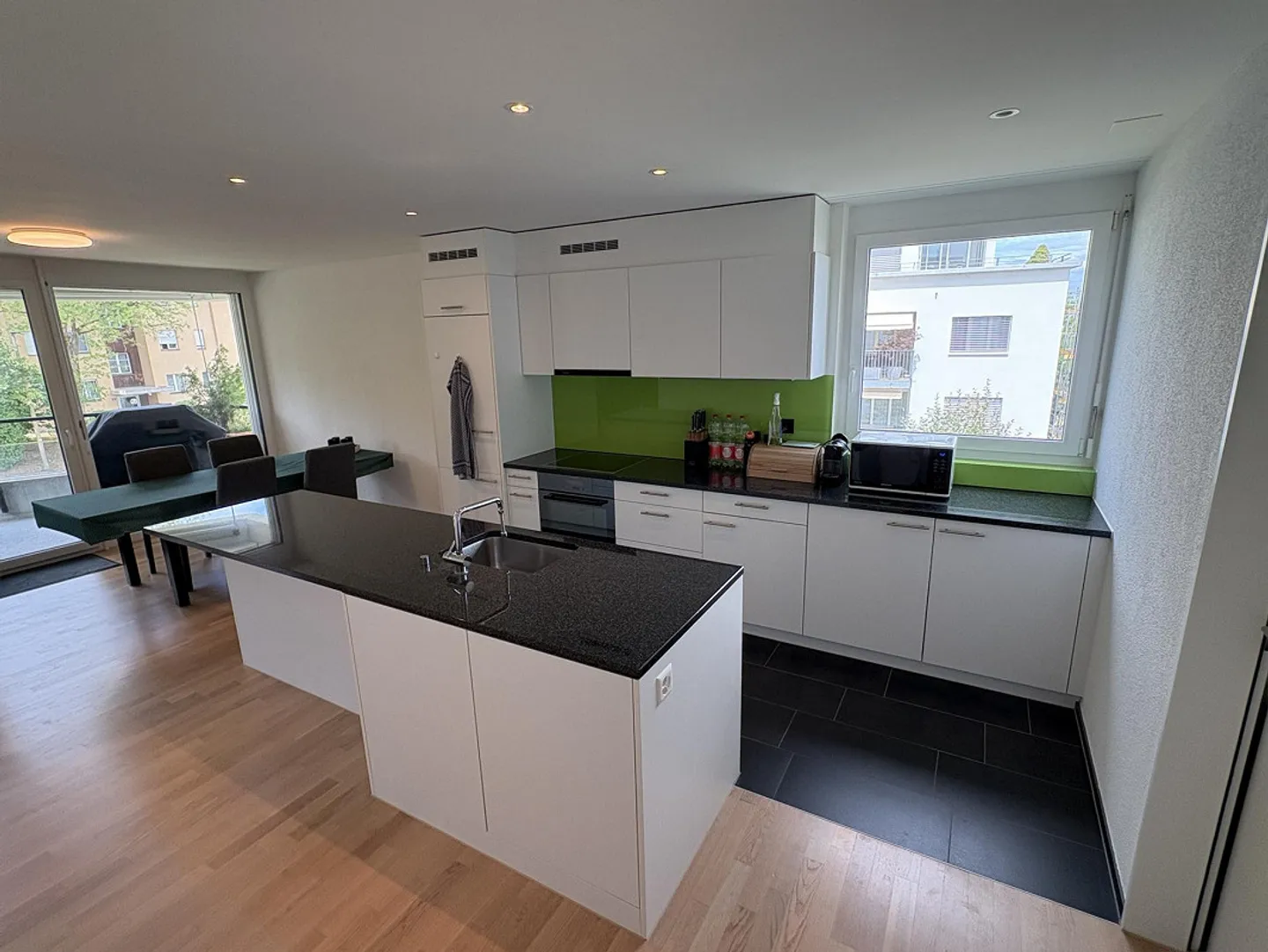 Ottimo appartamento con standard elevati per esigenti con stile e fascino! - Foto 1 di 23