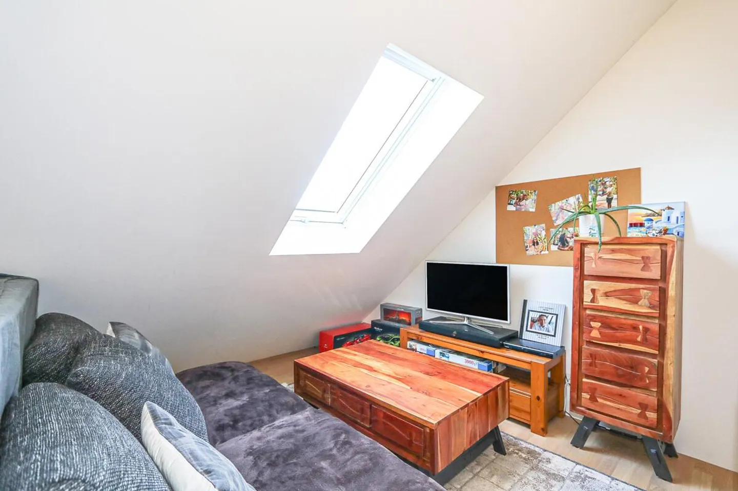 Architecture in Perfection: Design-oriented Row House - Photo 10 of 15