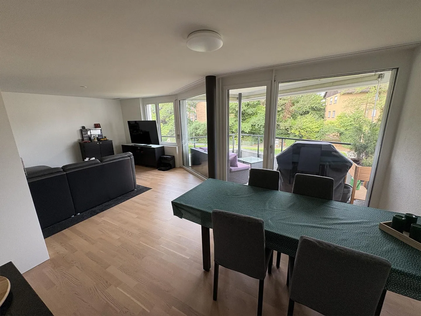 Ottimo appartamento con standard elevati per esigenti con stile e fascino! - Foto 5 di 23