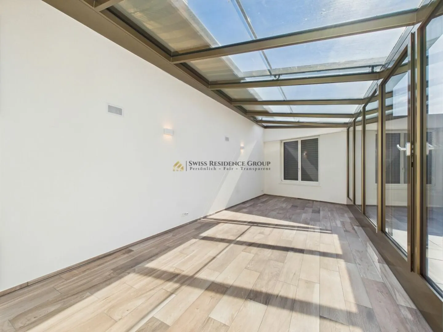 Einmalige Chance! Exklusiv und mit traumhafter Aussicht im Boathouse! - Foto 14 von 20