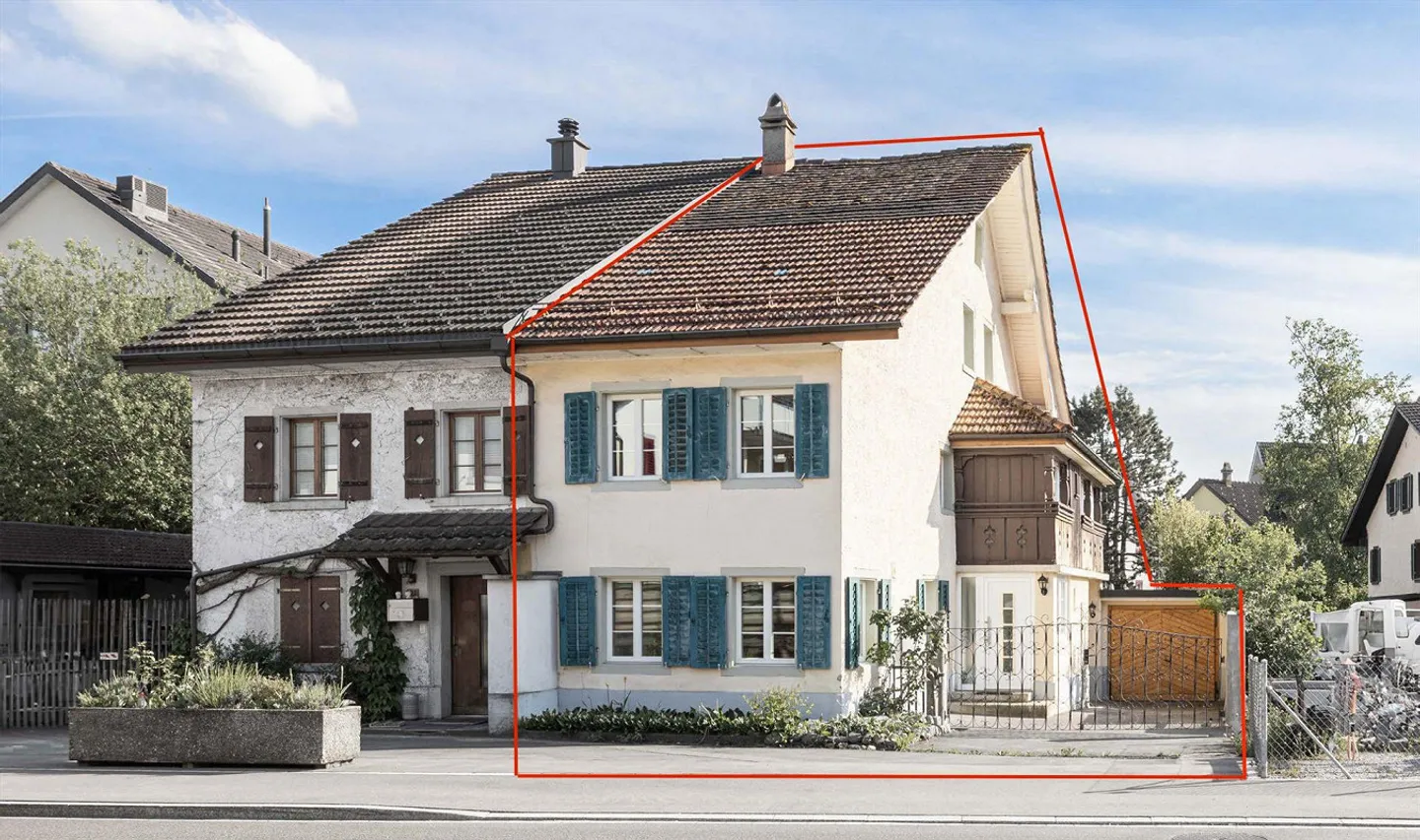 Casa bifamiliare Hinwil - Foto 1 di 26