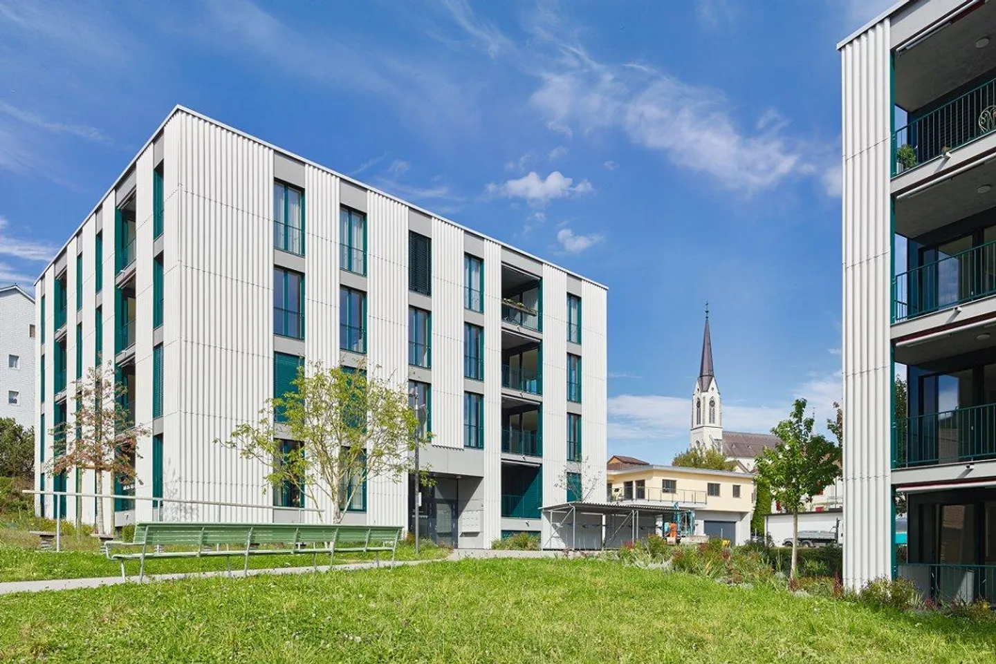 Appartement moderne avec terrasse - Photo 2 sur 10